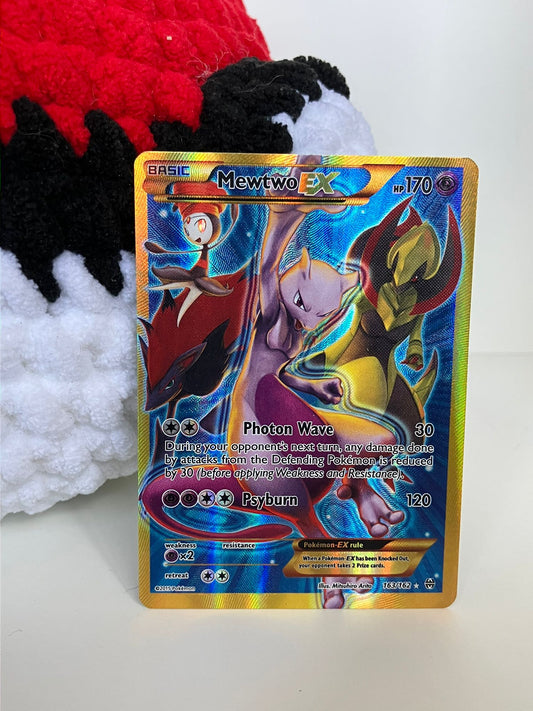 Mewtwo #163 BREAKthrough (ONE LEFT IN STOCK)(Lightly Played)